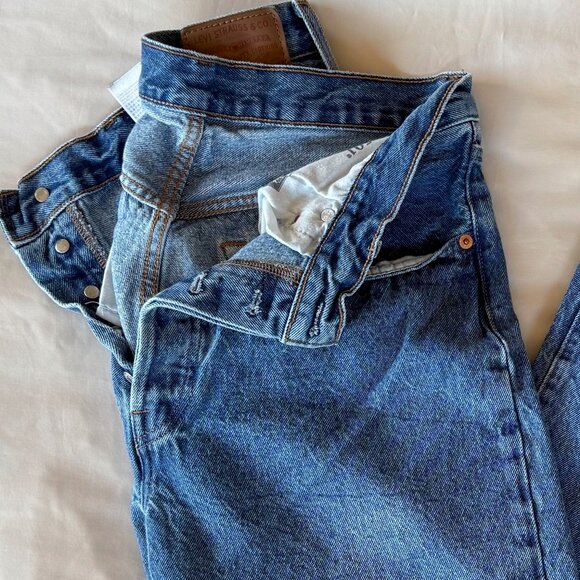 501 Original Fit Women's Jean - Picture 15 of 15